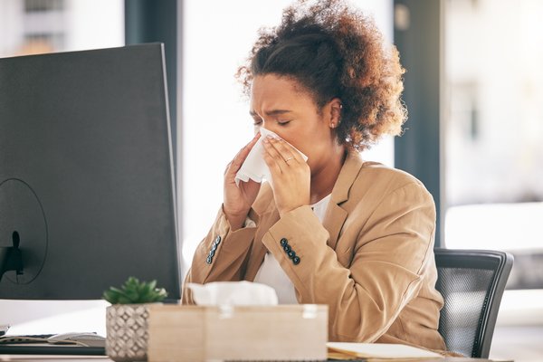Fatigue et rhume : conseils pratiques pour vous soulager